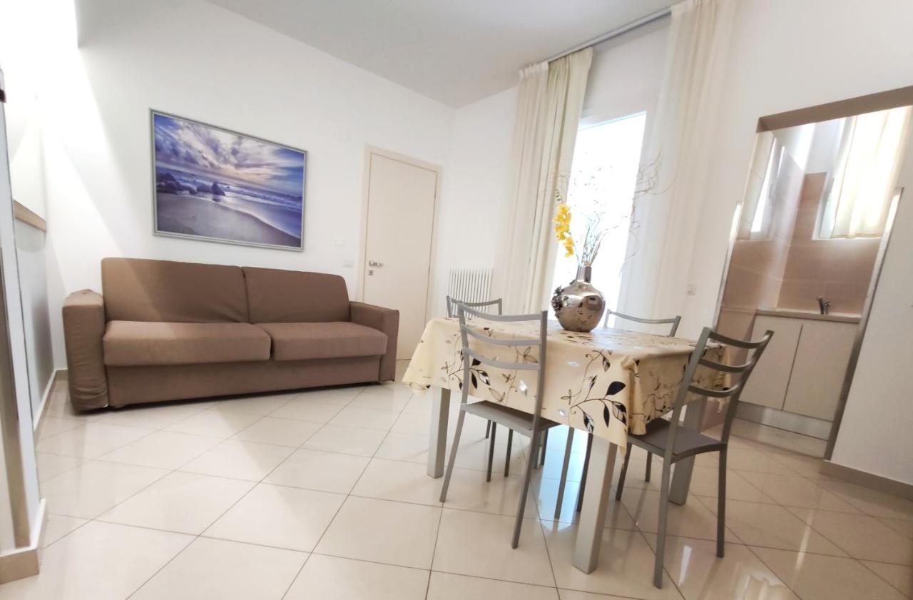 Residence Perla 里米尼 外观 照片