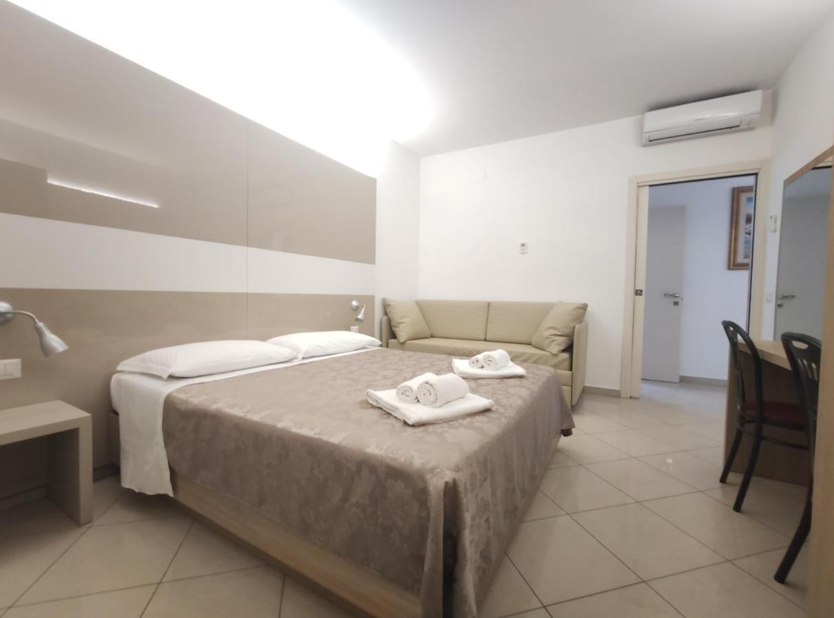 Residence Perla 里米尼 外观 照片