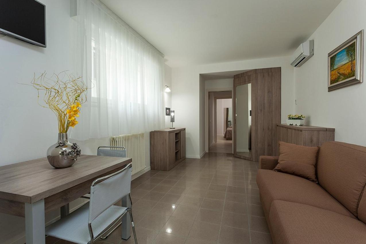 Residence Perla 里米尼 外观 照片