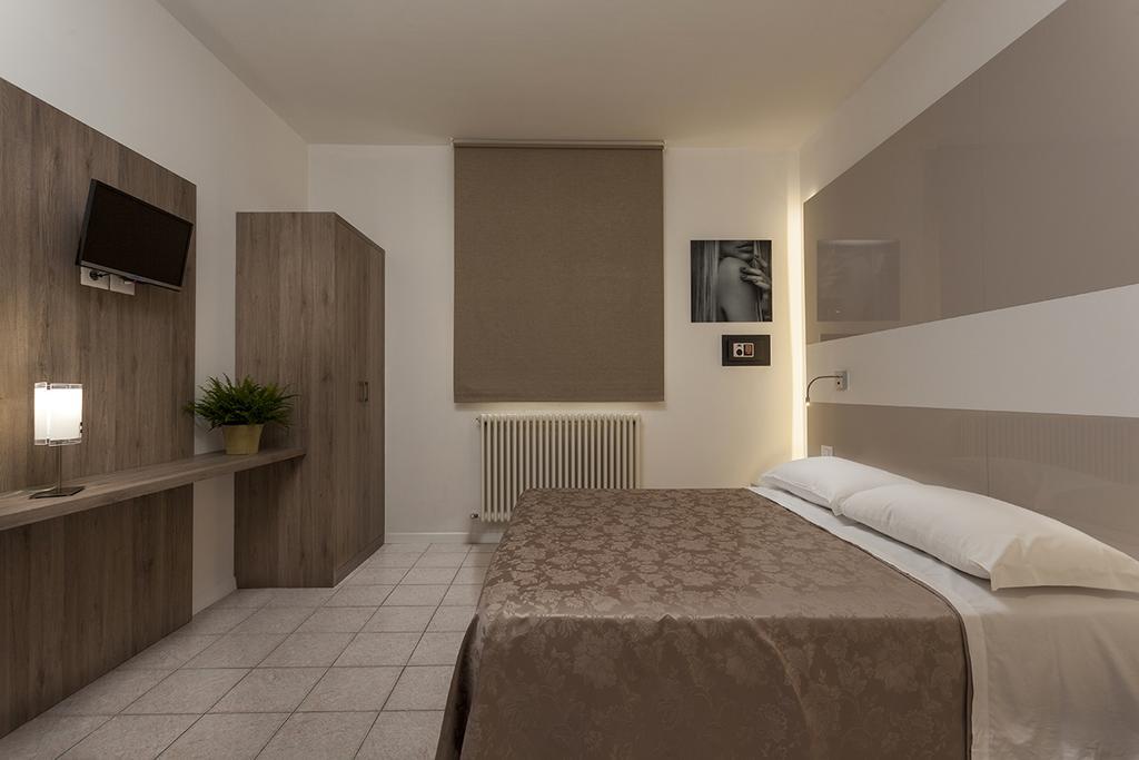 Residence Perla 里米尼 外观 照片